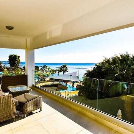 Pegasus Beach Front Apartment Limassol Exterior foto